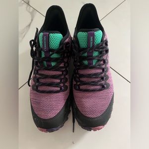 Merrell hiking shoes, flawless condition size 9.5